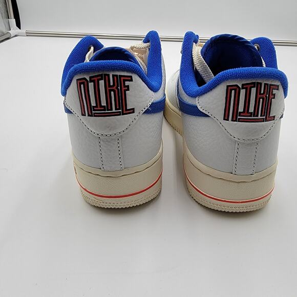 Nike Wmns Air Force 1 '07 LX 'Command Force' Sz 7.5 DR0148-100 (94) - Picture 5 of 8